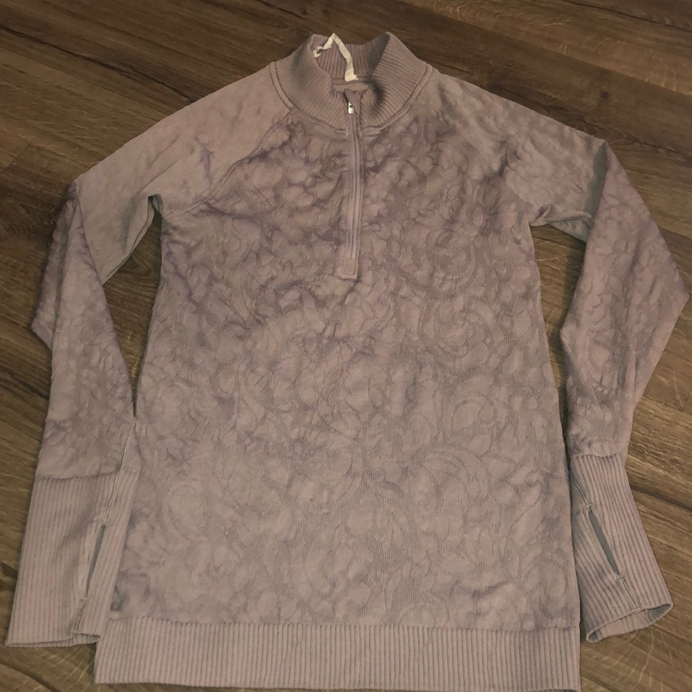 Lululemon long sleep active top